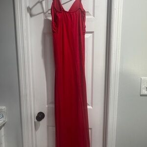 Chic Scarlet Maxi Dress